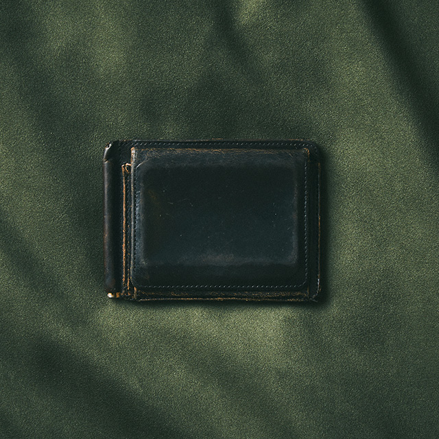 MONEY CLIP WITH COIN POCKET