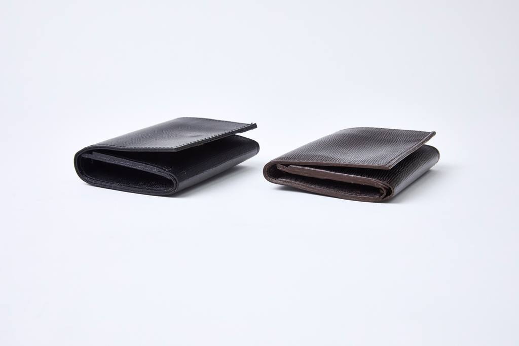 コンパクト折り財布 の使い方 | ブライドルレザーの名門 GLENROYAL